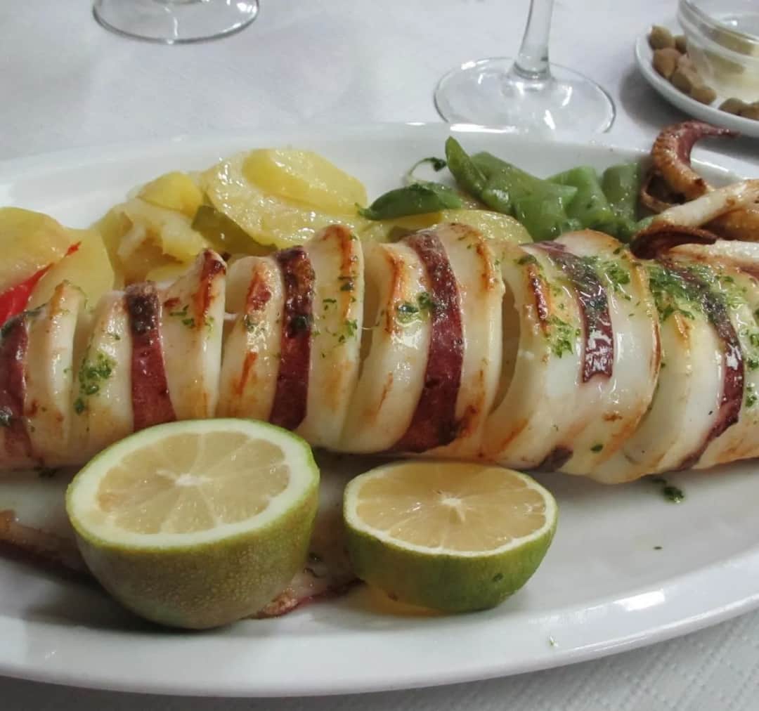 Restaurante La Gamba: Deliciosos mariscos y reseñas que sorprenden